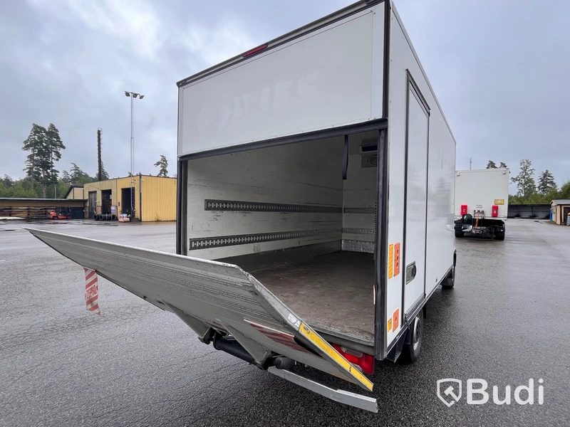 Lastbil IVECO DAILY -2016 med kyla
