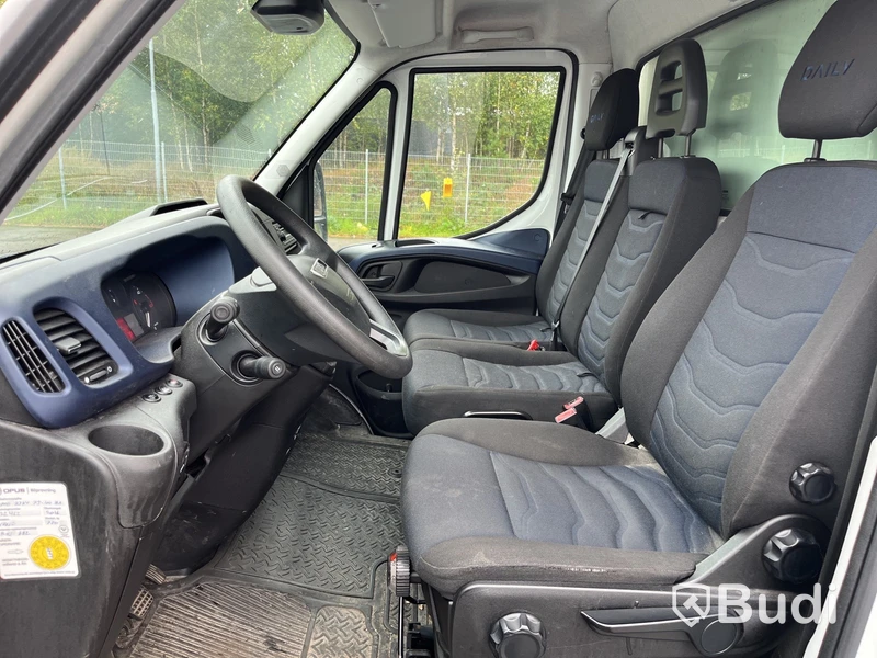 Lastbil IVECO DAILY -2016 med kyla