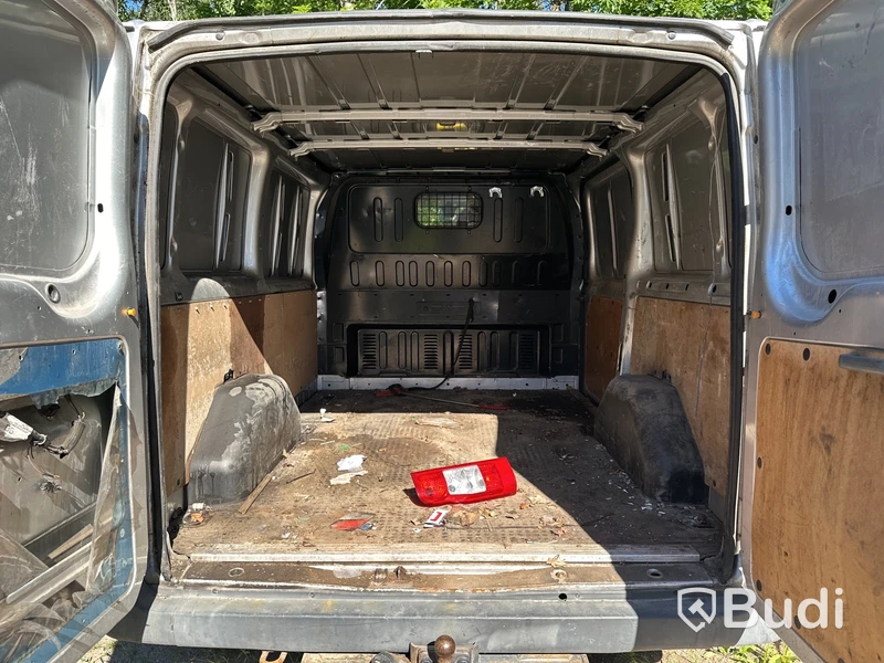 Ford Transit 260 2.2 TDCi Skåp (85hk) -2010 (rep-objekt)