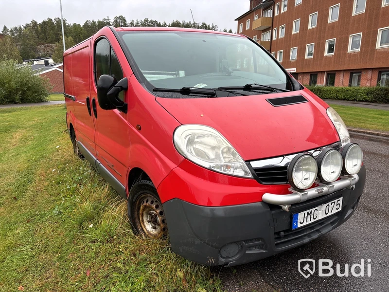 Opel Vivaro 2.0 CDTI (90hk) -2008 (rep-objekt)