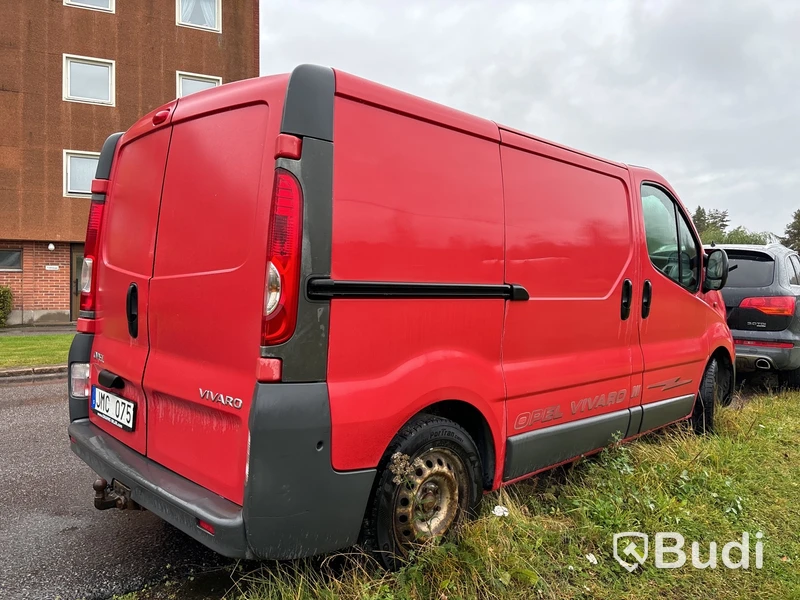 Opel Vivaro 2.0 CDTI (90hk) -2008 (rep-objekt)