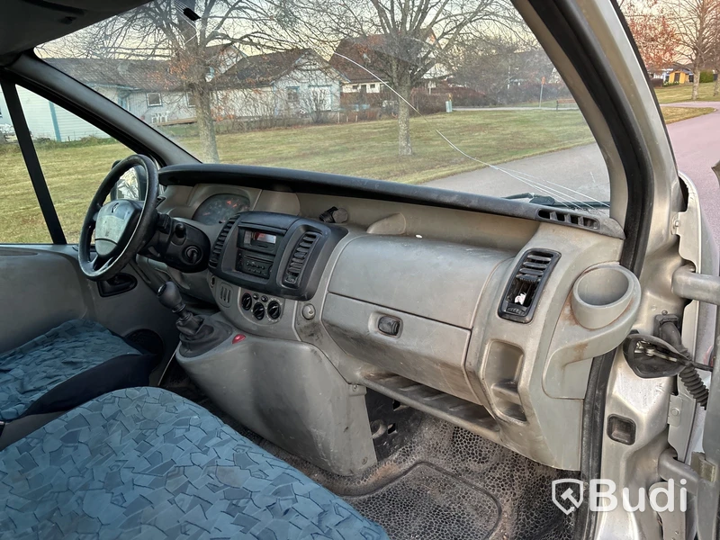 Renault Trafic 1.9 dCi Skåp (100hk), -2005 (rep-objekt)