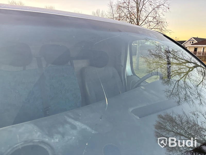 Renault Trafic 1.9 dCi Skåp (100hk), -2005 (rep-objekt)