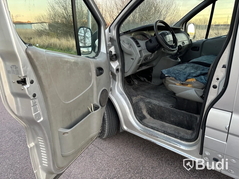 Renault Trafic 1.9 dCi Skåp (100hk), -2005 (rep-objekt)