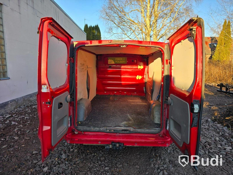 AVSTÄLLD Renault Trafic Van 2.0 TDI | 2014 | 18239 mil