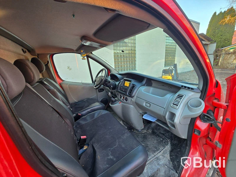 AVSTÄLLD Renault Trafic Van 2.0 TDI | 2014 | 18239 mil