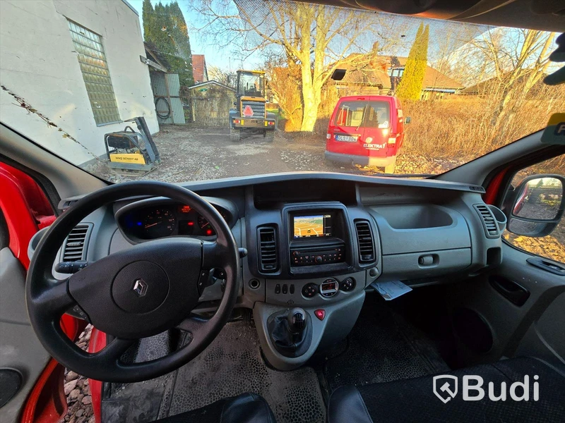 AVSTÄLLD Renault Trafic Van 2.0 TDI | 2014 | 18239 mil