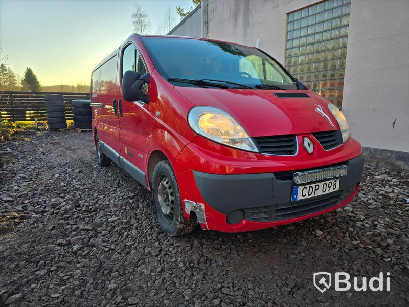 AVSTÄLLD Renault Trafic Van 2.0 TDI | 2014 | 18239 mil