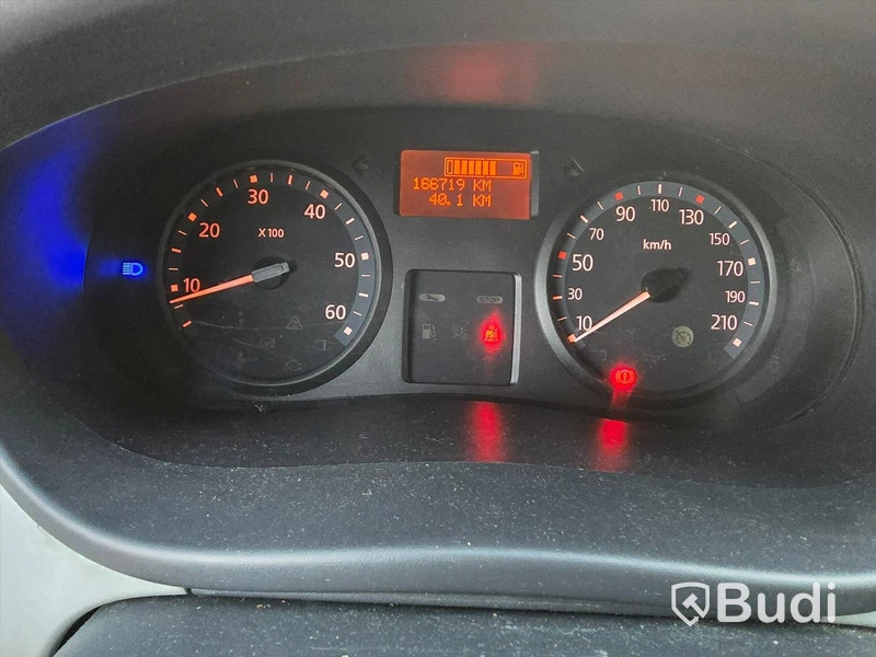 AVSTÄLLD Renault Trafic Van 2.0 DCi | 2014 | 16672 mil