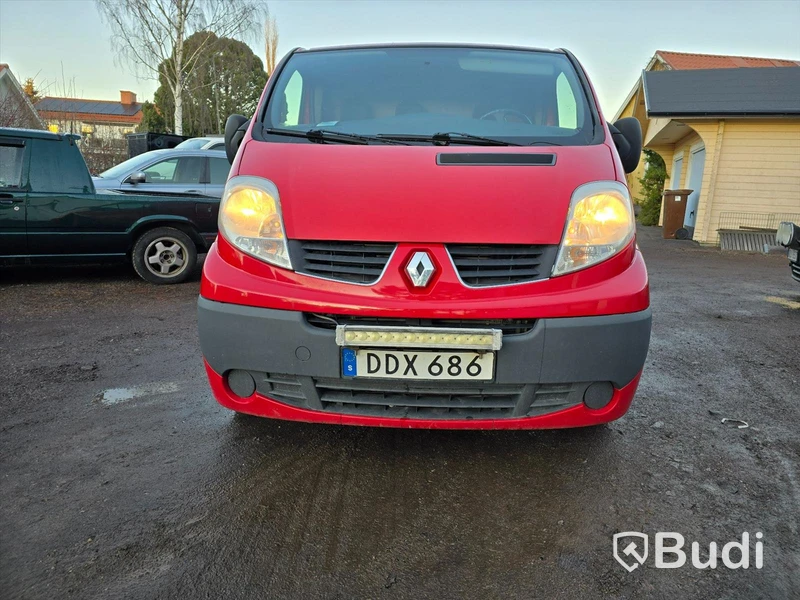 AVSTÄLLD Renault Trafic Van 2.0 DCi | 2014 | 16672 mil