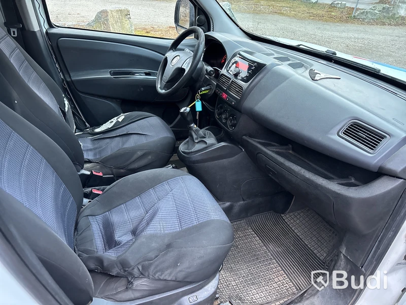 Fiat Doblo Cargo 1.3 Multijet Pickup (90hk), -2013