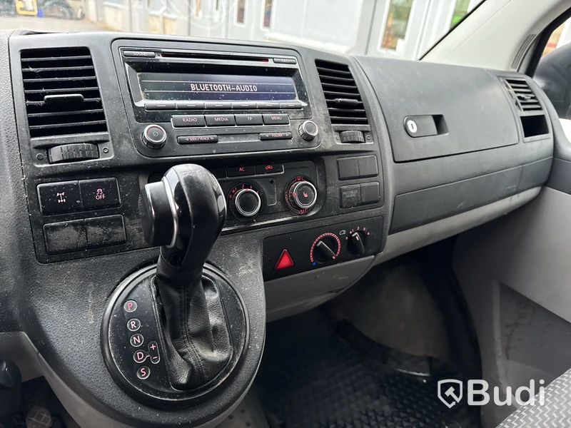 Volkswagen Transporter -2012 | 2,0 | 4MOTION | DSG | Reparationsobjekt