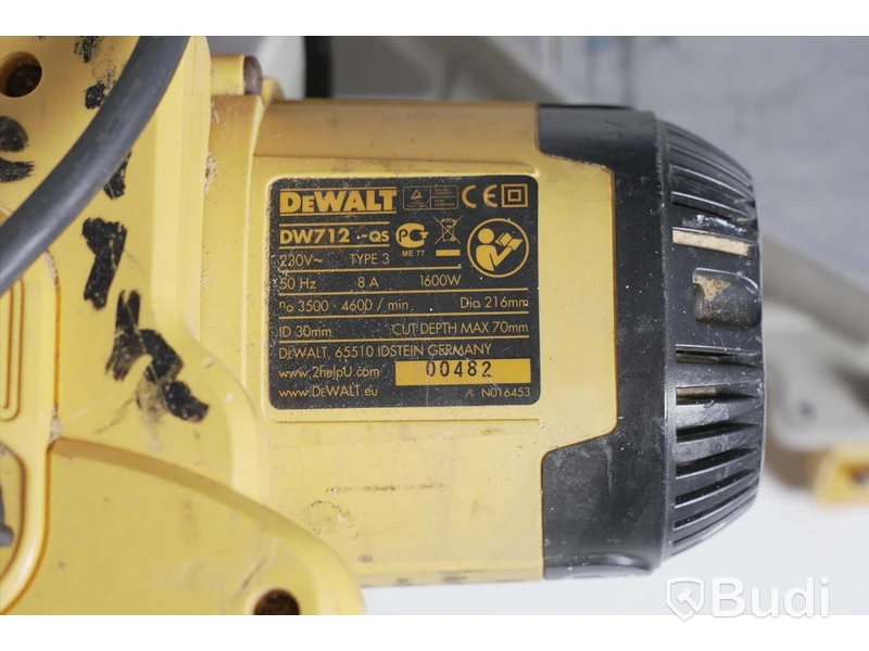 Kap- och gersåg DW712 samt Dewalt Arbetsbord DE 7023
