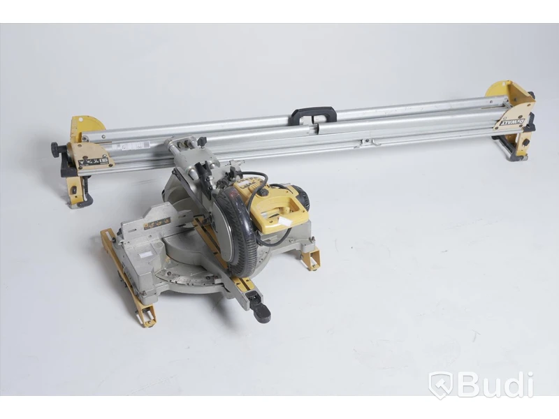 Kap- och gersåg DW712 samt Dewalt Arbetsbord DE 7023