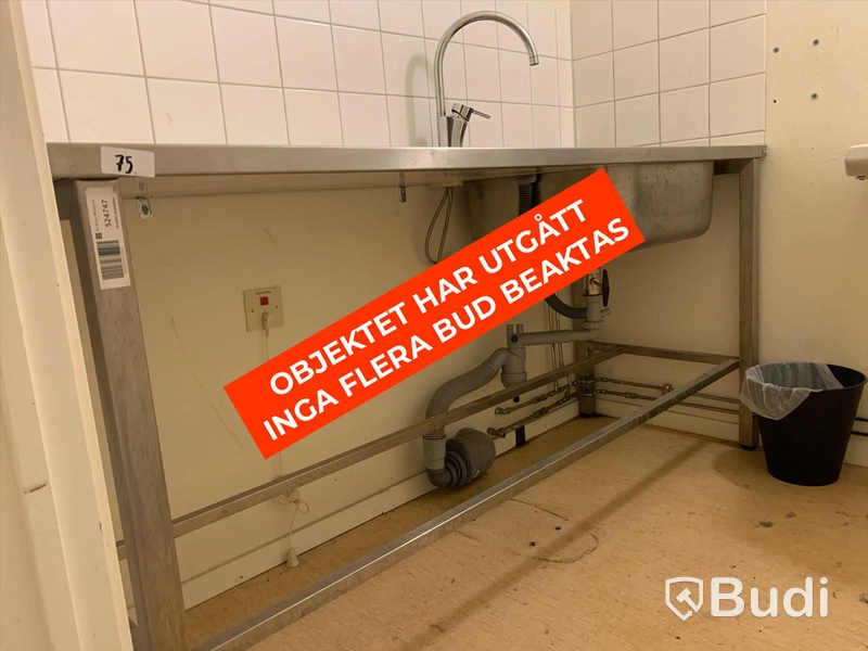 Rostfri Diskbänk med ho till höger