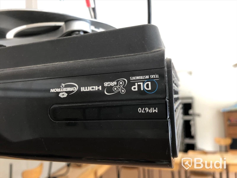 Projektor BENQ MP670