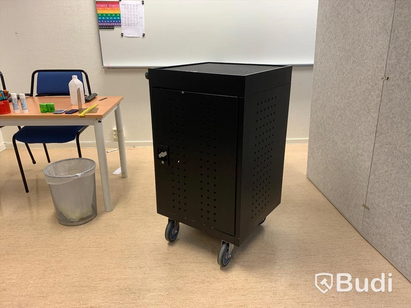 Laddvagn med 30 platser för laptops/ipads