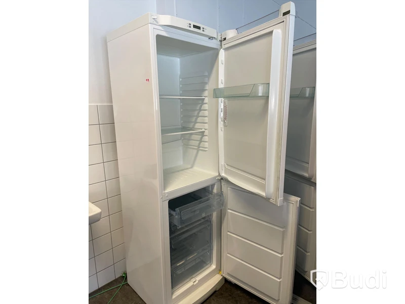 Kyl och frys Electrolux INSPIRE ERB32400W8