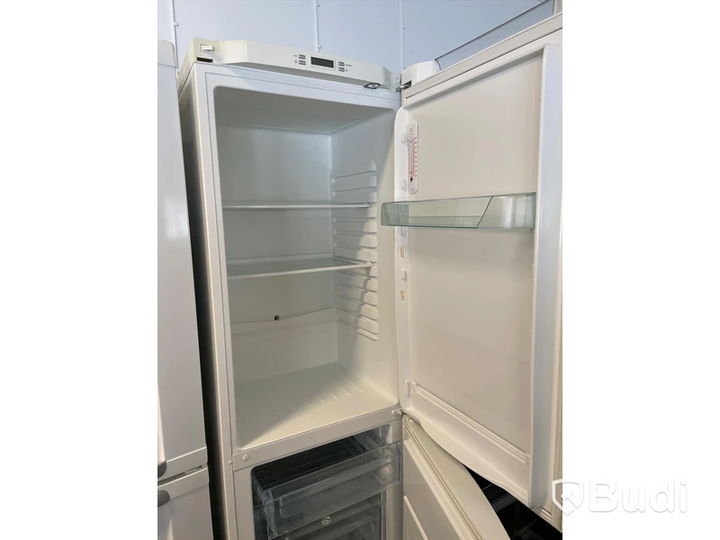 Kyl och frys Electrolux INSPIRE ERB32400W8