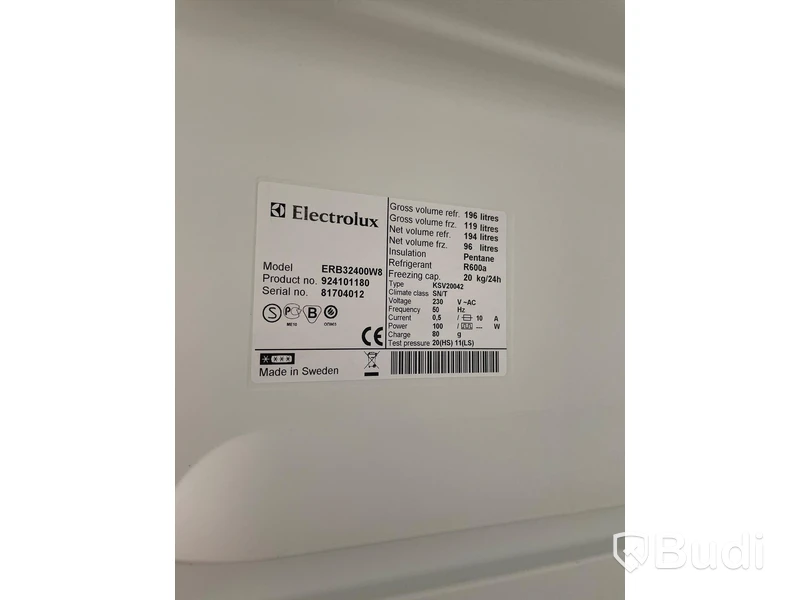 Kyl och frys Electrolux INSPIRE ERB32400W8