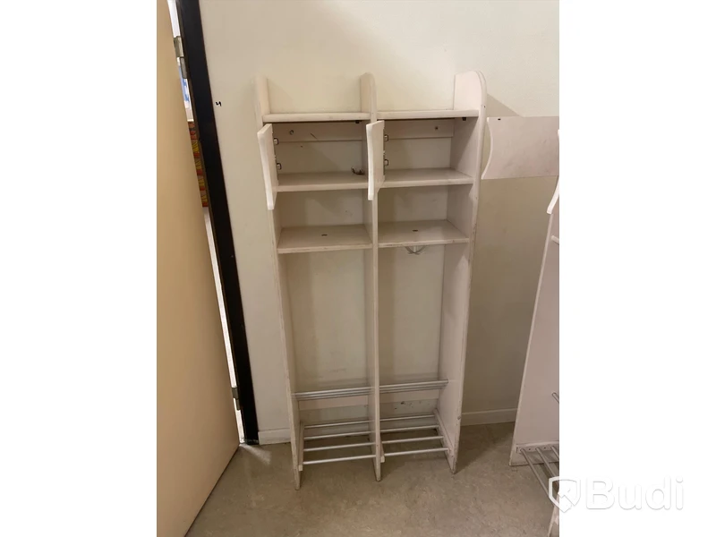 9st Klädhängare 44st platser