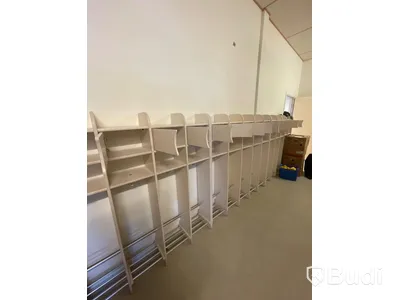 Klädförvaring 9st med 39 platser