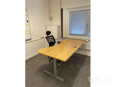 16st Skolbänkar och div. Möbler