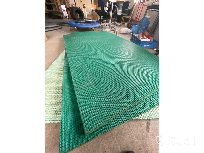 2st Gymnastikmattor mörkgröna