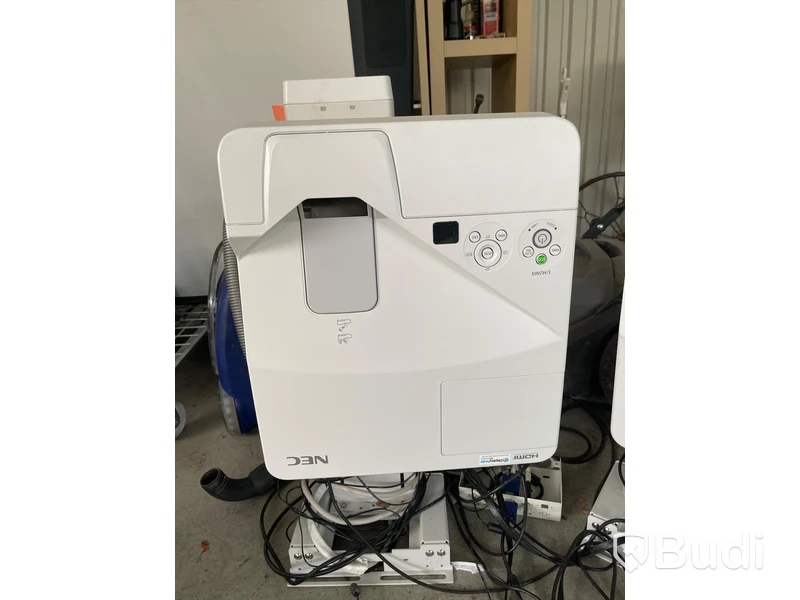 Projektor NEC UM280X