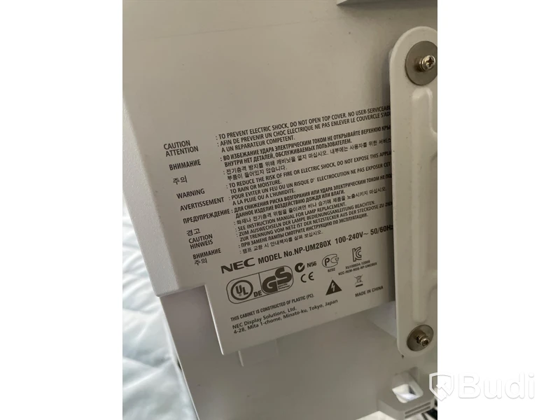 Projektor NEC UM280X