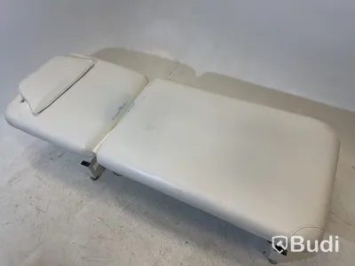 Behandlingssäng, massagebänk