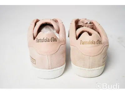 Sneaker i mocka - Pantofola d oro Barletta suede donne low, strl 39, Nypris 1299 kr