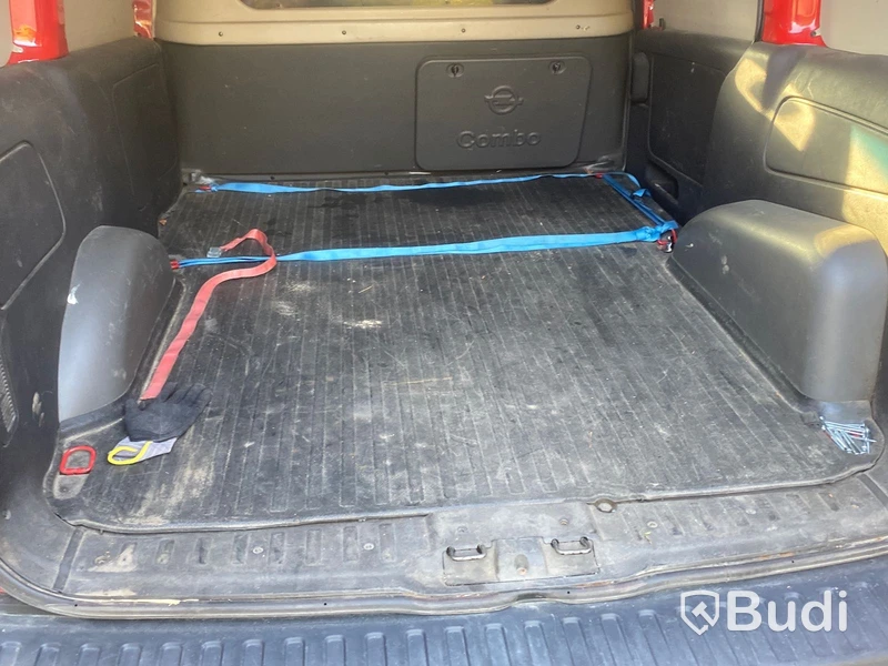 Skåpbil Opel Combo 1,7 CDTI -2010 | Reparationsobjekt