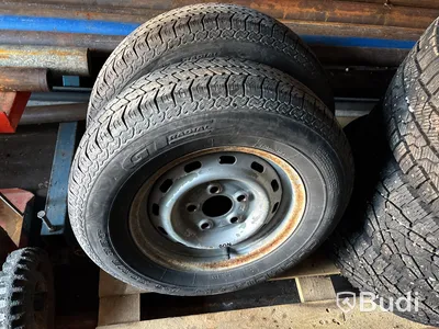 Släpvagn med gallergrindar Thule 750 kg, -2011