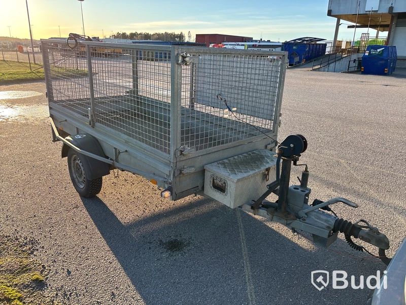Släpvagn med gallergrindar Thule 750 kg, -2011