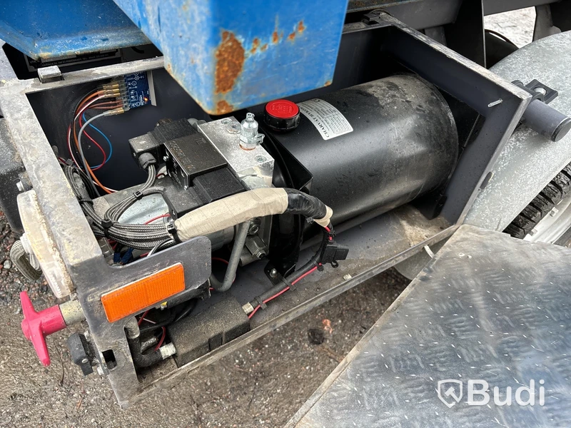 Lastväxlarsläp för personbil inkl. flak Vezeko 3500 kg, -2021