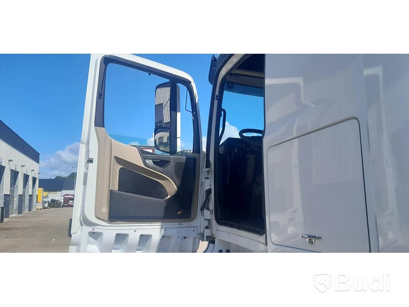 Lastbil MERCEDES-BENZ 2017  - EXPORT
