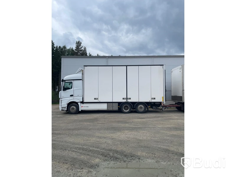Lastbil Mercedes Benz Actros - 2017