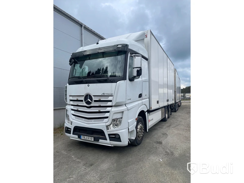 Lastbil Mercedes Benz Actros - 2017