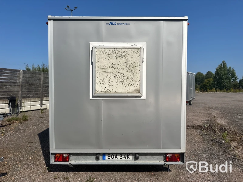 Personalvagn Vezeko 1300 kg, -2019