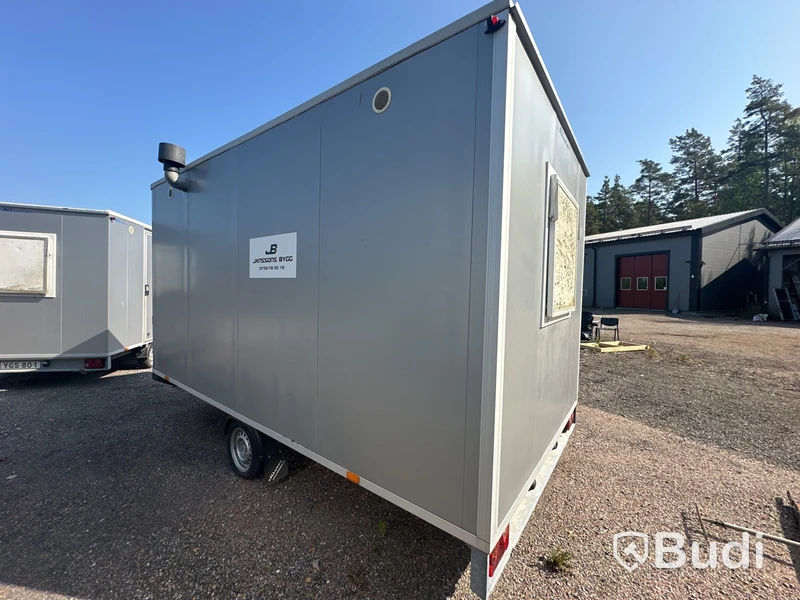 Personalvagn Vezeko 1300 kg, -2019