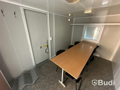 Personalvagn Vezeko 2700 kg -2018