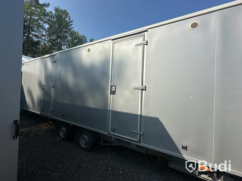 Personalvagn Vezeko 2700 kg -2018