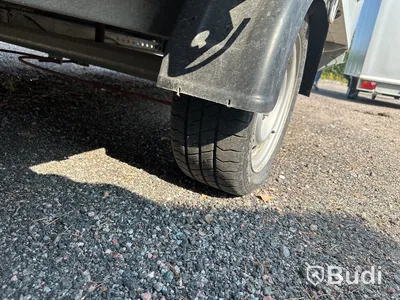Personalvagn Vezeko 1300 kg, -2017