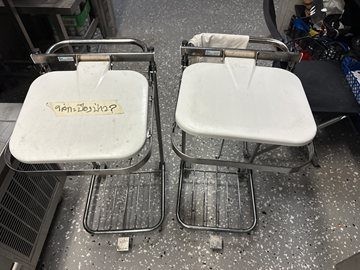 Sopsäck hållare med pedal till lock 
