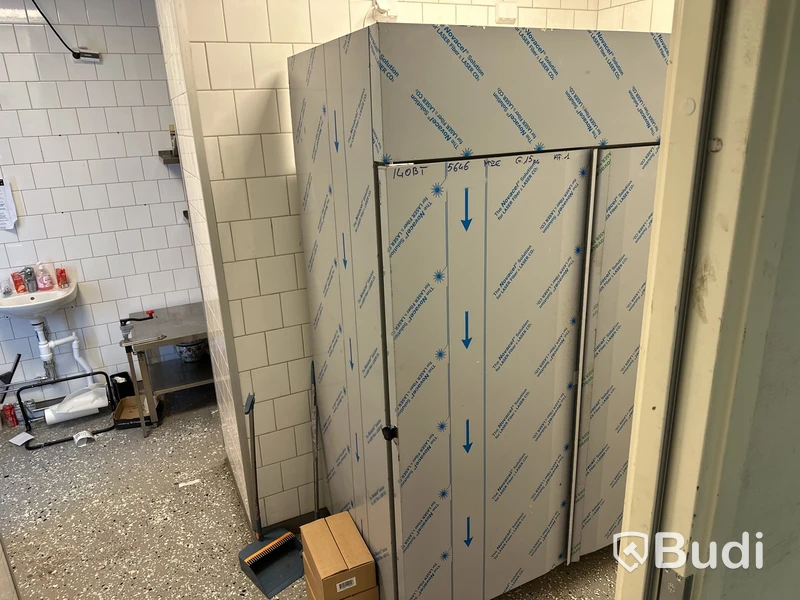 Frysskåp rostfritt dubbeldörr mec cold inköpt 2023  B 144