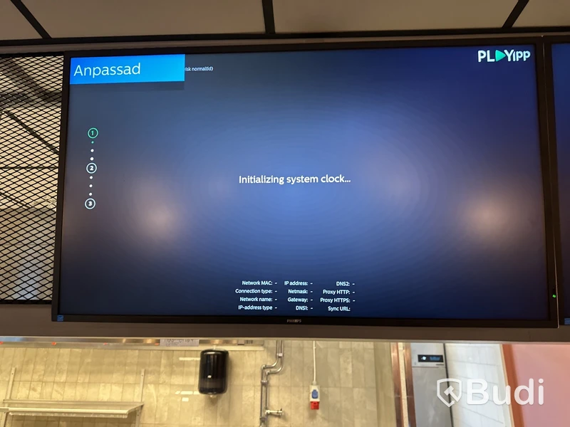 1 st Display 43 tum Philips årsmodell 2023  endast 1 st display fungerar
