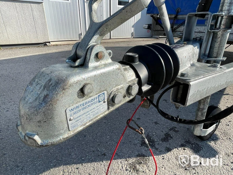 Släp Thule D1000 gallersläp med kapell från 2011
