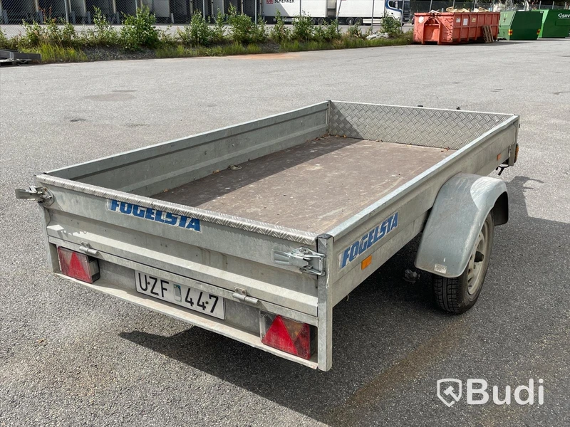Släpvagn Thule F1425650u från 2006