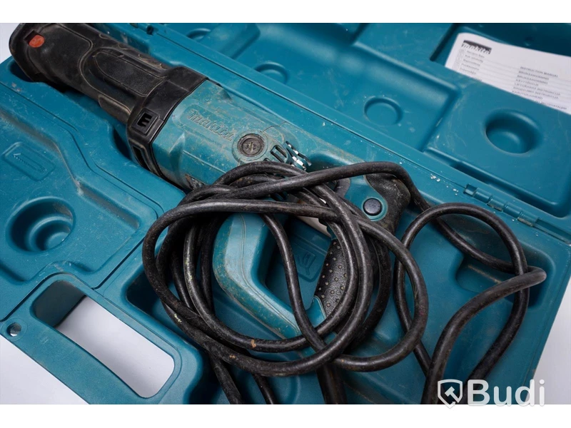 Makita JR 3050T rak sticksåg